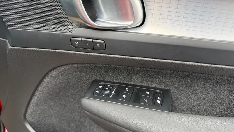 Used Volvo XC40 2023 for sale - 78206130: Photo 13