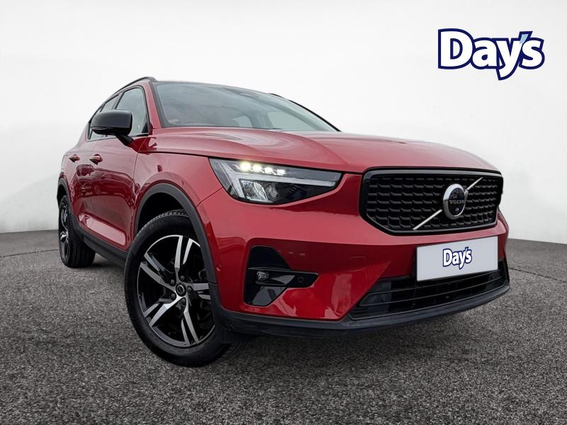 Used Volvo XC40 2023 for sale - 78206130: Photo 2