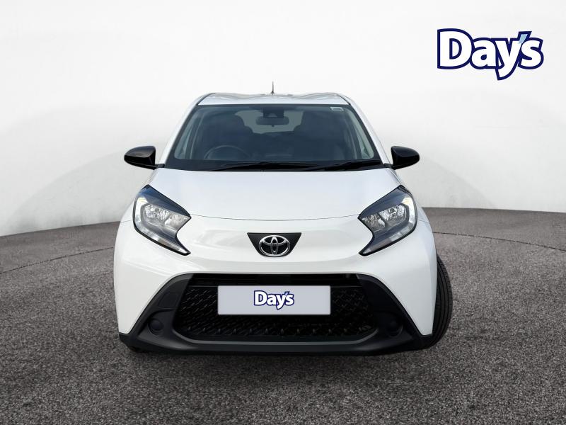 Used Toyota Aygo X 2022 for sale - 76184397: Photo 2