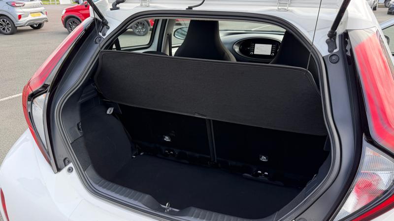 Used Toyota Aygo X 2022 for sale - 76184397: Photo 24