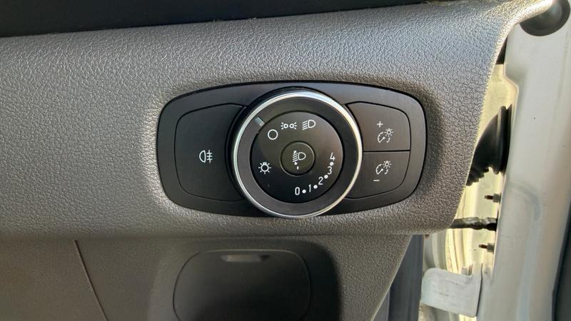 Used Ford Transit Custom 2021 for sale - 77340033: Photo 17