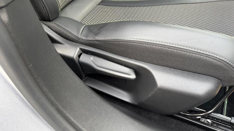 Used Peugeot 2008 2024 for sale - 76908764: Photo 12