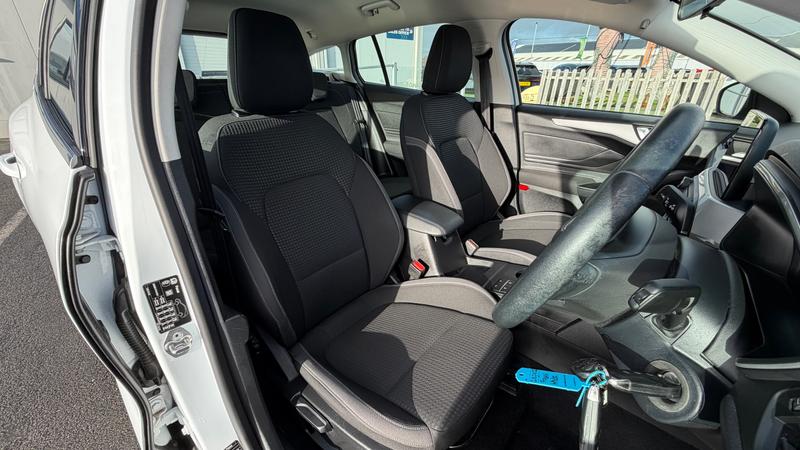 Used Ford Focus 2020 for sale - 77006016: Photo 11