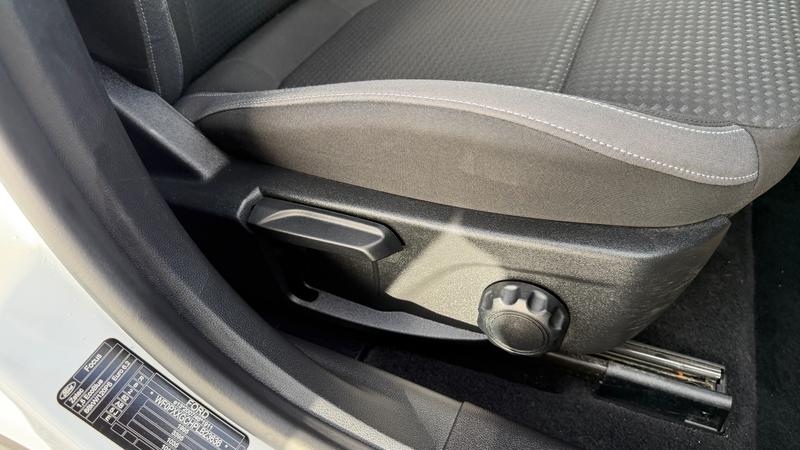 Used Ford Focus 2020 for sale - 77006016: Photo 12