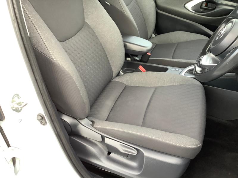 Used Toyota Yaris 2022 for sale - 76819181: Photo 18