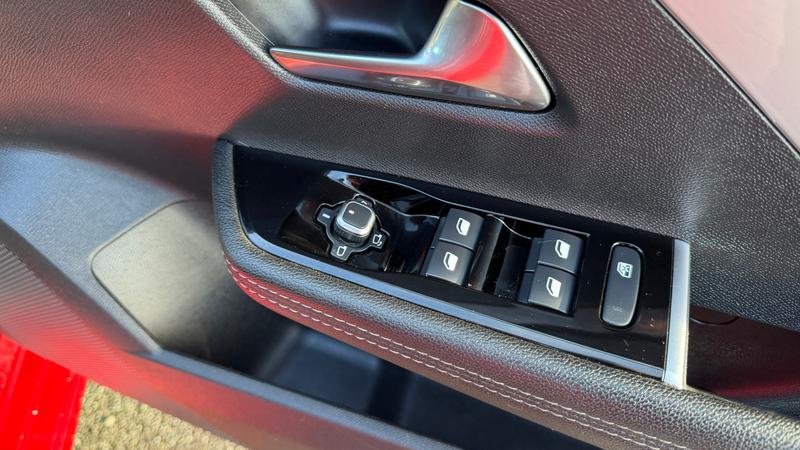 Used Vauxhall Astra 2024 for sale - 76738919: Photo 13