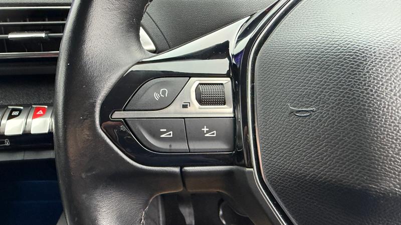 Used Peugeot 3008 2020 for sale - 76557499: Photo 15