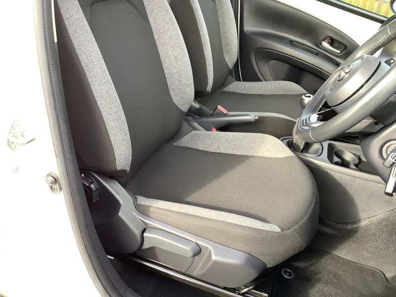 Used Toyota Aygo X 2022 for sale - 76433981: Photo 12