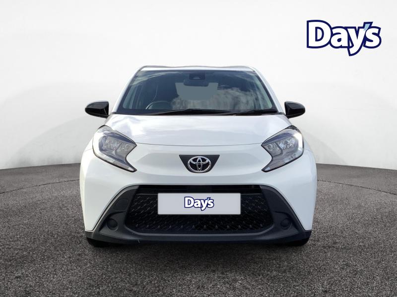 Used Toyota Aygo X 2022 for sale - 76433981: Photo 2