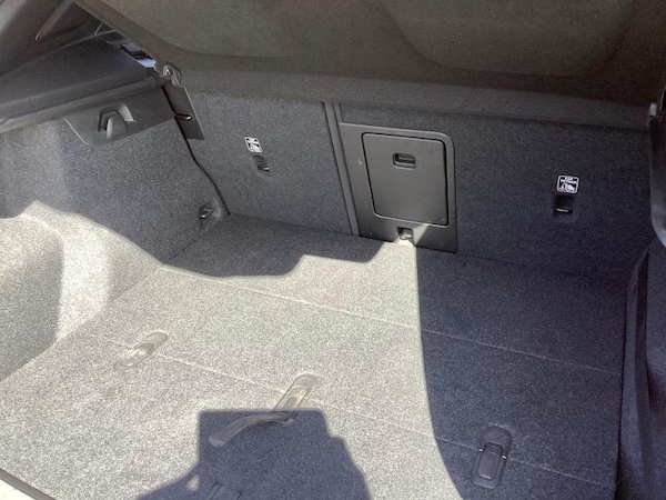 Used Volvo XC40 2020 for sale - 75667715: Photo 32