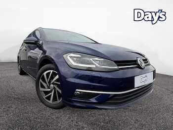 Used Volkswagen Golf 2019 for sale - 76494619: Photo