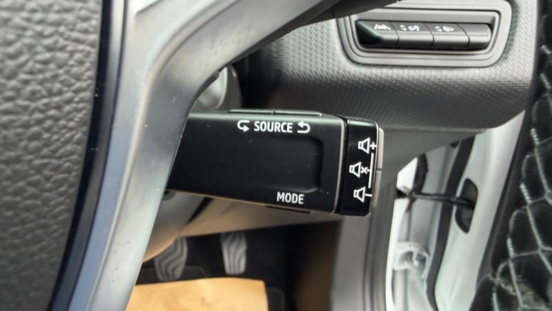 Used Renault Clio 2022 for sale - 76494533: Photo 17