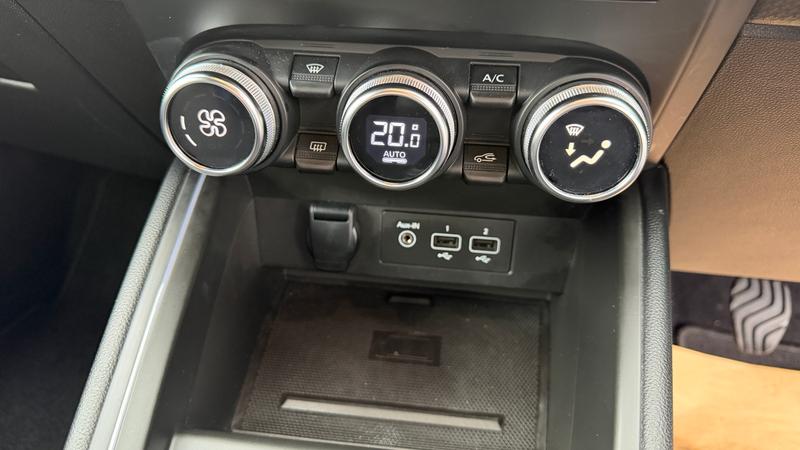 Used Renault Clio 2022 for sale - 76494533: Photo 21