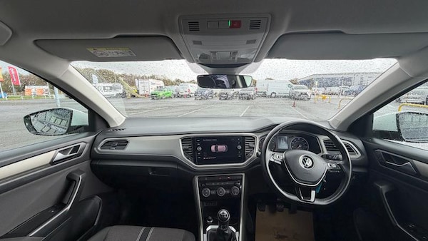 Used Volkswagen T-Roc 2021 for sale - 76322192: Photo 10