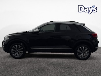 Used Volkswagen T-Roc 2021 for sale - 76322192: Photo 4
