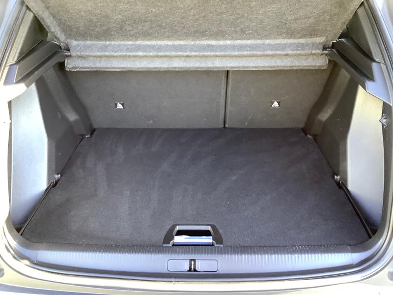 Used Peugeot 2008 2023 for sale - 77235928: Photo 38