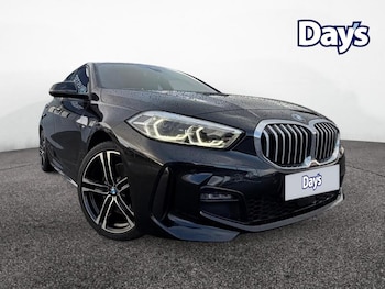 Used BMW 1 Series 2023 for sale - 77006050: Photo