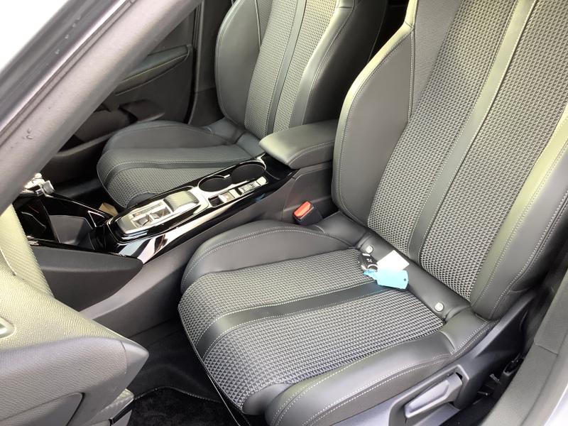 Used Peugeot 208 2023 for sale - 76847413: Photo 11