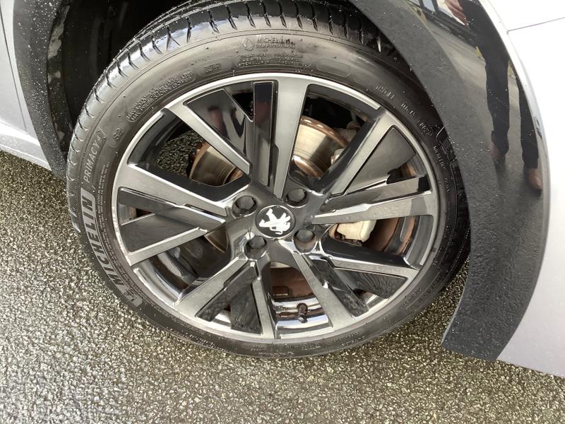 Used Peugeot 208 2023 for sale - 76847413: Photo 9