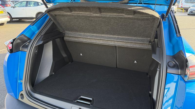 Used Peugeot 2008 2023 for sale - 77339854: Photo 27