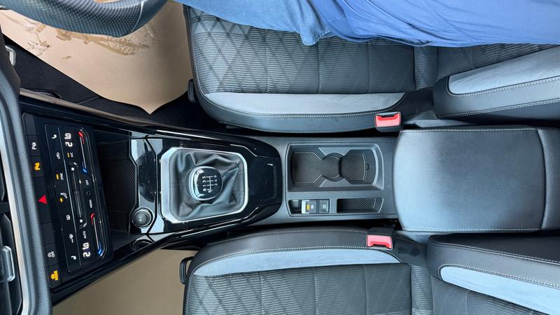 Used Volkswagen T-Roc 2023 for sale - 77301143: Photo 22