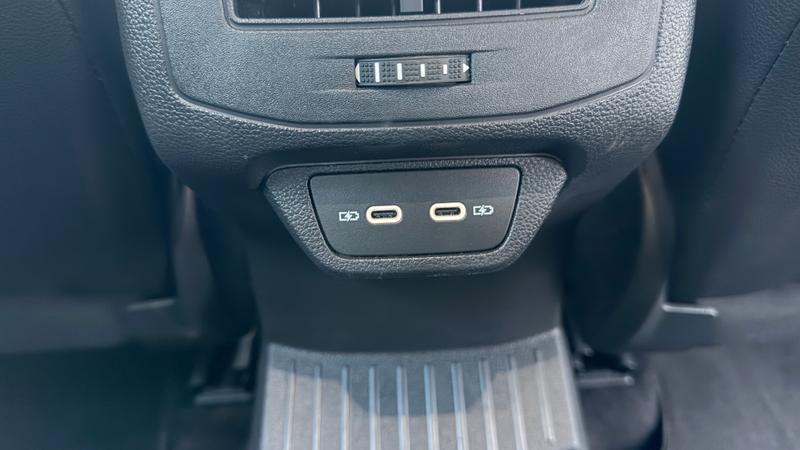 Used Volkswagen T-Roc 2023 for sale - 77301143: Photo 24