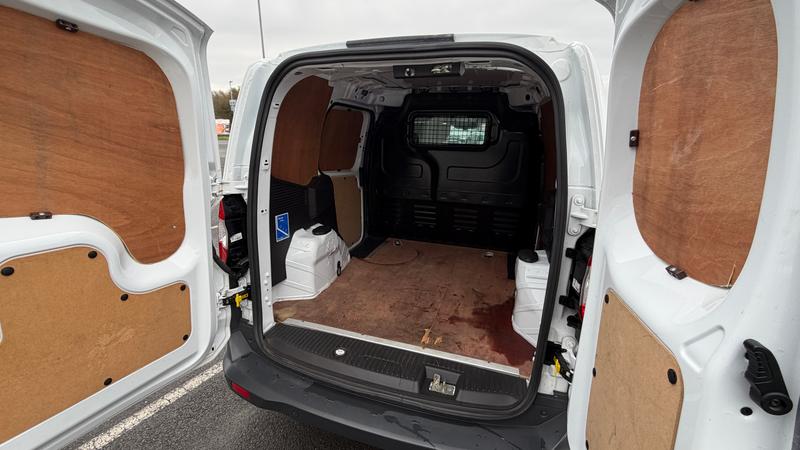 Used Ford Transit Courier 2020 for sale - 76480478: Photo 24