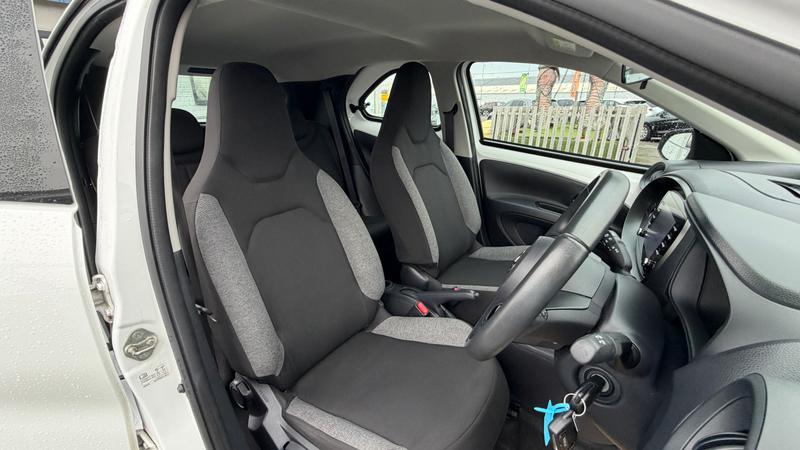 Used Toyota Aygo X 2022 for sale - 77367688: Photo 11