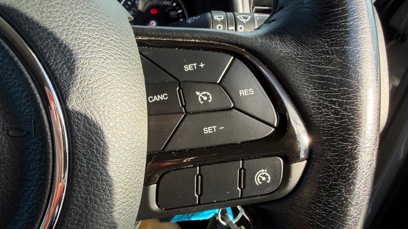 Used Jeep Renegade 2020 for sale - 76631297: Photo 16