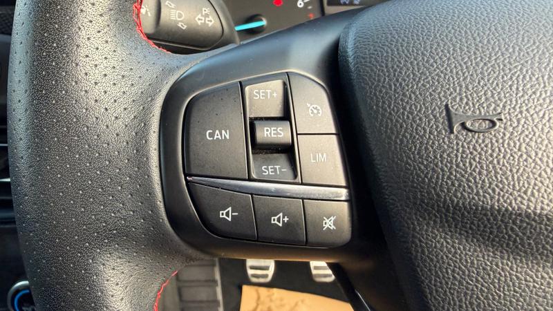 Used Ford Focus 2019 for sale - 76738758: Photo 15