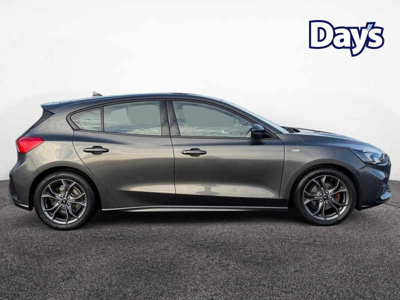 Used Ford Focus 2019 for sale - 76738758: Photo 9