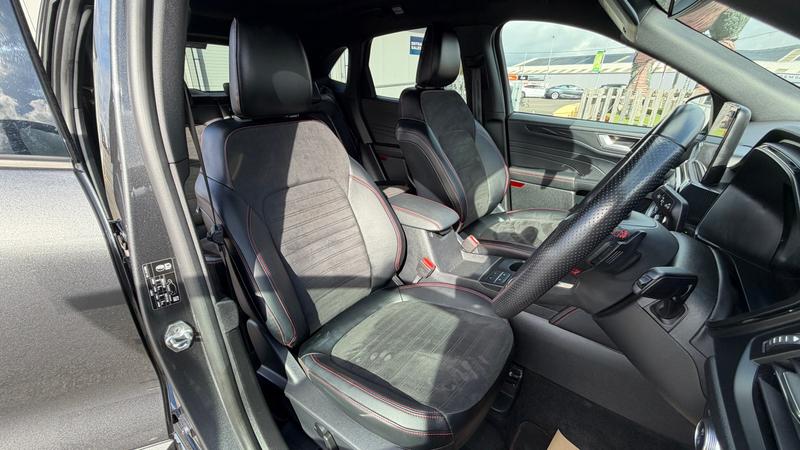 Used Ford Kuga 2022 for sale - 76117552: Photo 11