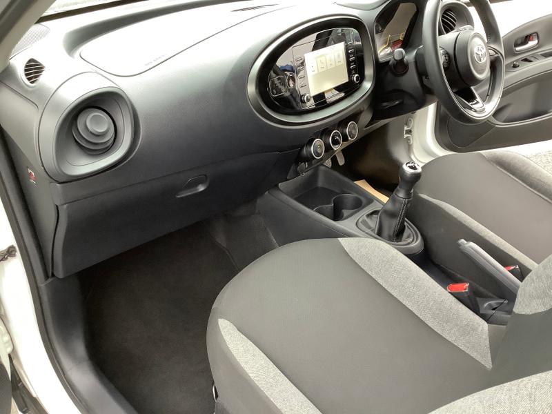 Used Toyota Aygo X 2022 for sale - 76434034: Photo 23