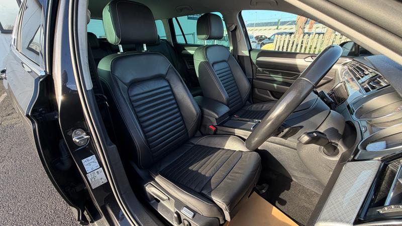 Used Volkswagen Passat 2021 for sale - 76738960: Photo 11