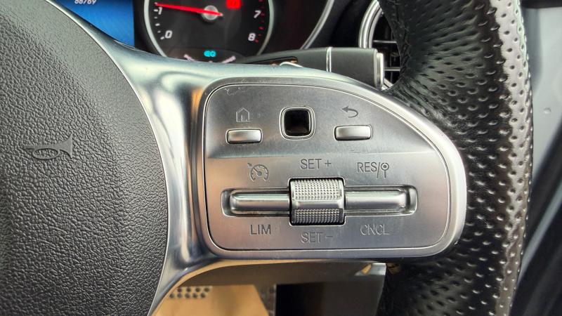 Used Mercedes-Benz GLC 2022 for sale - 76494647: Photo 16