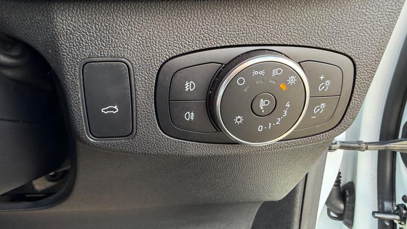 Used Ford Focus 2023 for sale - 76382273: Photo 17