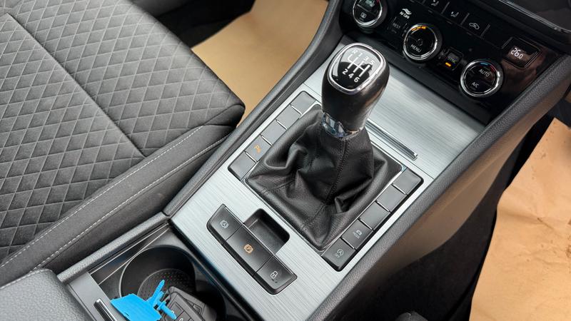 Used Skoda Superb 2022 for sale - 76355517: Photo 22