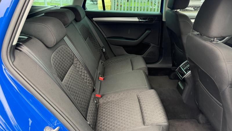 Used Skoda Superb 2022 for sale - 76355517: Photo 24