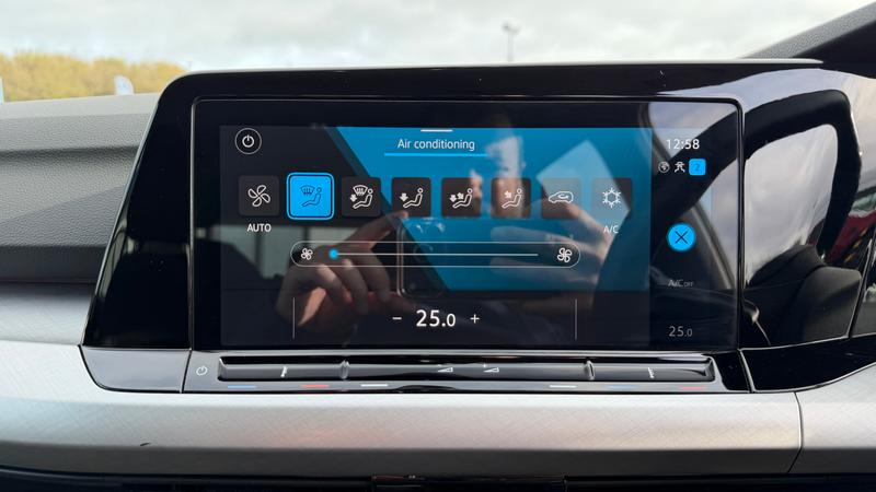 Used Volkswagen Golf 2022 for sale - 76568639: Photo 20