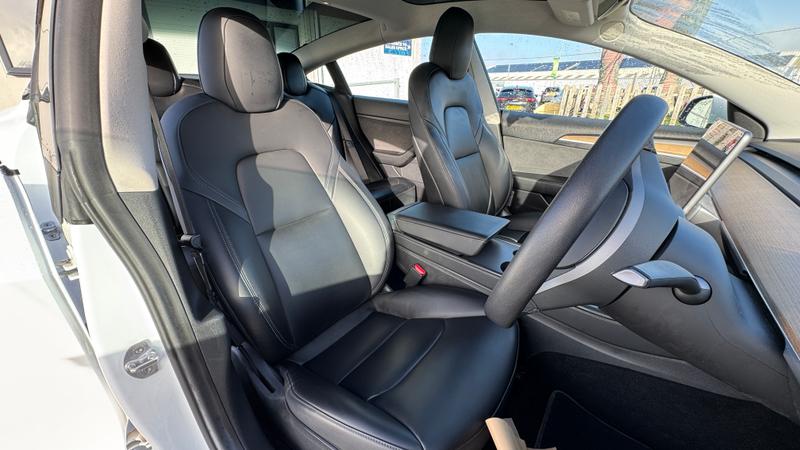 Used Tesla Model 3 2021 for sale - 76653507: Photo 11