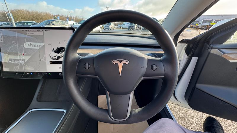 Used Tesla Model 3 2021 for sale - 76653507: Photo 14