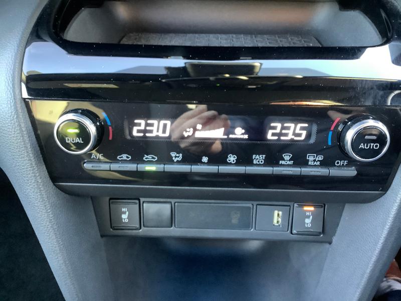 Used Toyota Yaris Cross 2023 for sale - 77095666: Photo 42