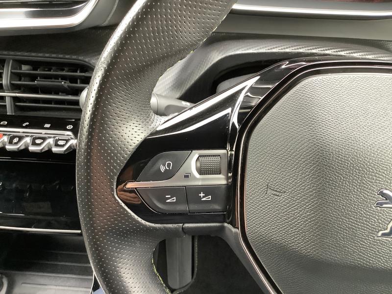 Used Peugeot 2008 2022 for sale - 76882484: Photo 33