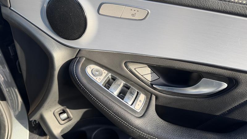 Used Mercedes-Benz GLC 2018 for sale - 76649717: Photo 13