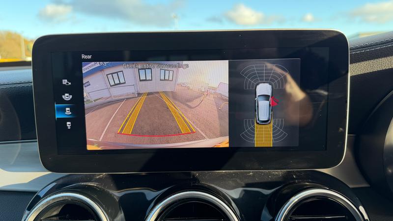 Used Mercedes-Benz GLC 2018 for sale - 76649717: Photo 20