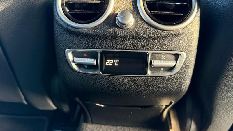 Used Mercedes-Benz GLC 2018 for sale - 76649717: Photo 26