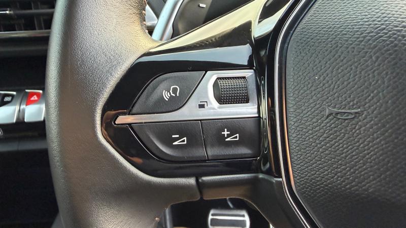 Used Peugeot 3008 2023 for sale - 76949065: Photo 15