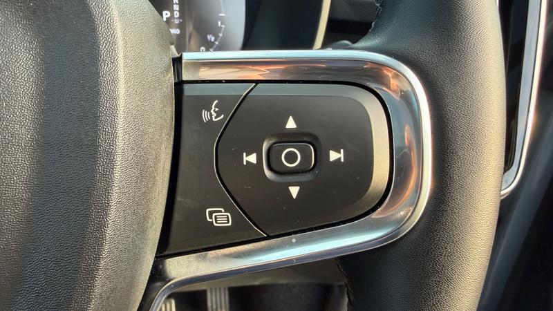 Used Volvo XC40 for sale - 77186898: Photo 16