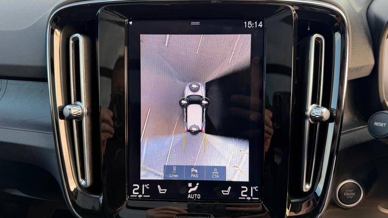 Used Volvo XC40 for sale - 77186898: Photo 21