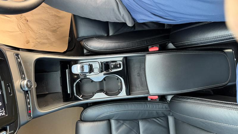 Used Volvo XC40 for sale - 77186898: Photo 25